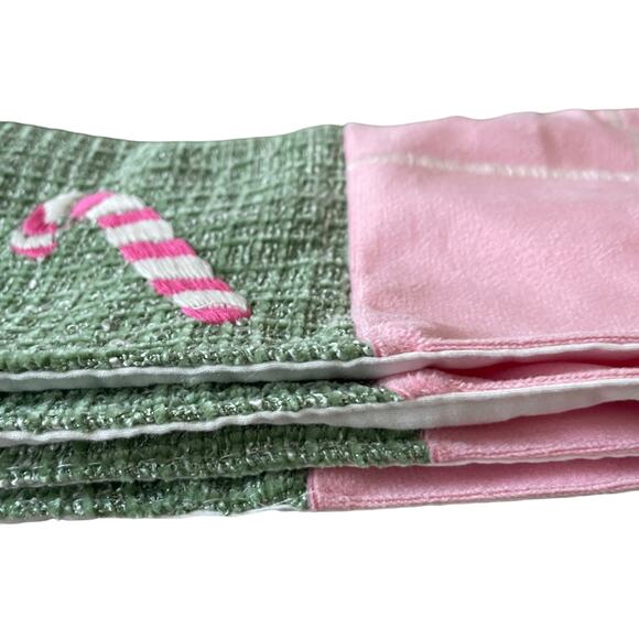 Lillian August Holiday Quilted Placemats 13x19 Set of 4 Gingerbread Candy Cane - Picture 9 of 15